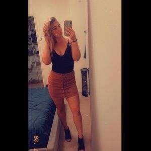 Meet your Posher, Cierra